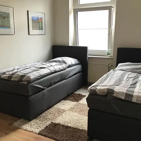 Monteurwohnung 5 Einzelbetten Kostenloser Stellplatz Wlan * Essen