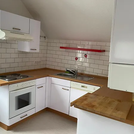 Monteurwohnung 5 Einzelbetten Kostenloser Stellplatz Wlan Apartment *