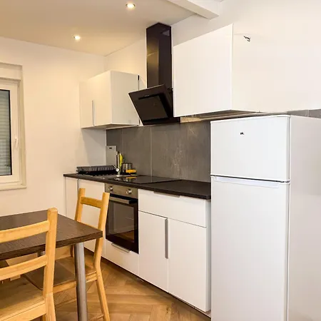 Ruhr Business Mit 5 Einzelbetten Privat Parkplatz 公寓 *