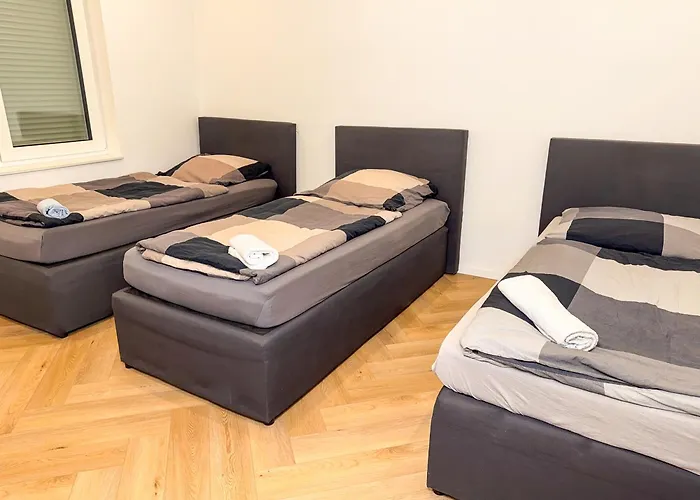 Ruhr Business Mit 5 Einzelbetten Privat Parkplatz 公寓 埃森